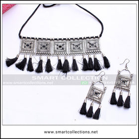 BLACK Tassel Choker