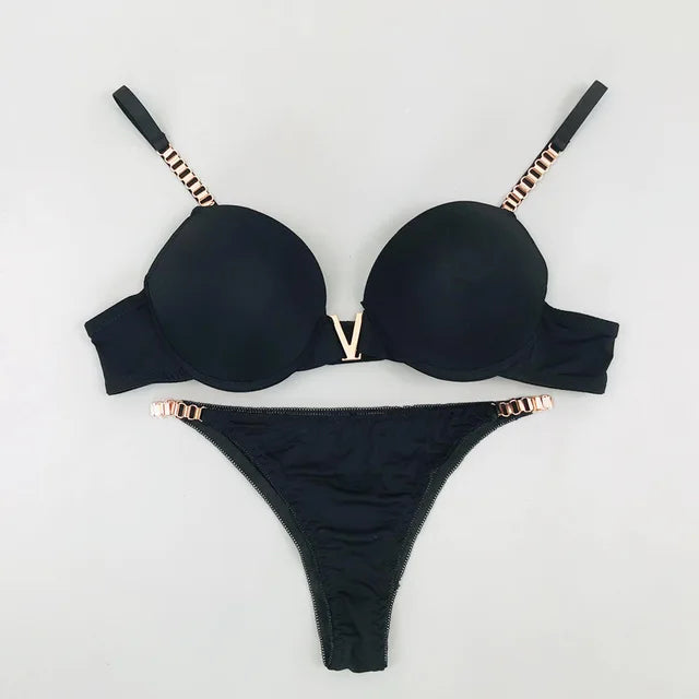 Buy black Chain Strap Metal V-buckle Bra Penty Set