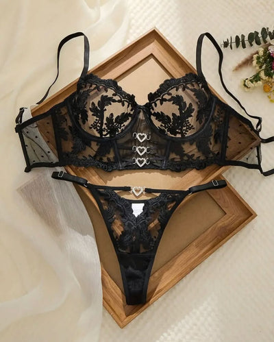 Baroque Floral Lace Crystal Heart Buckle Set - 0