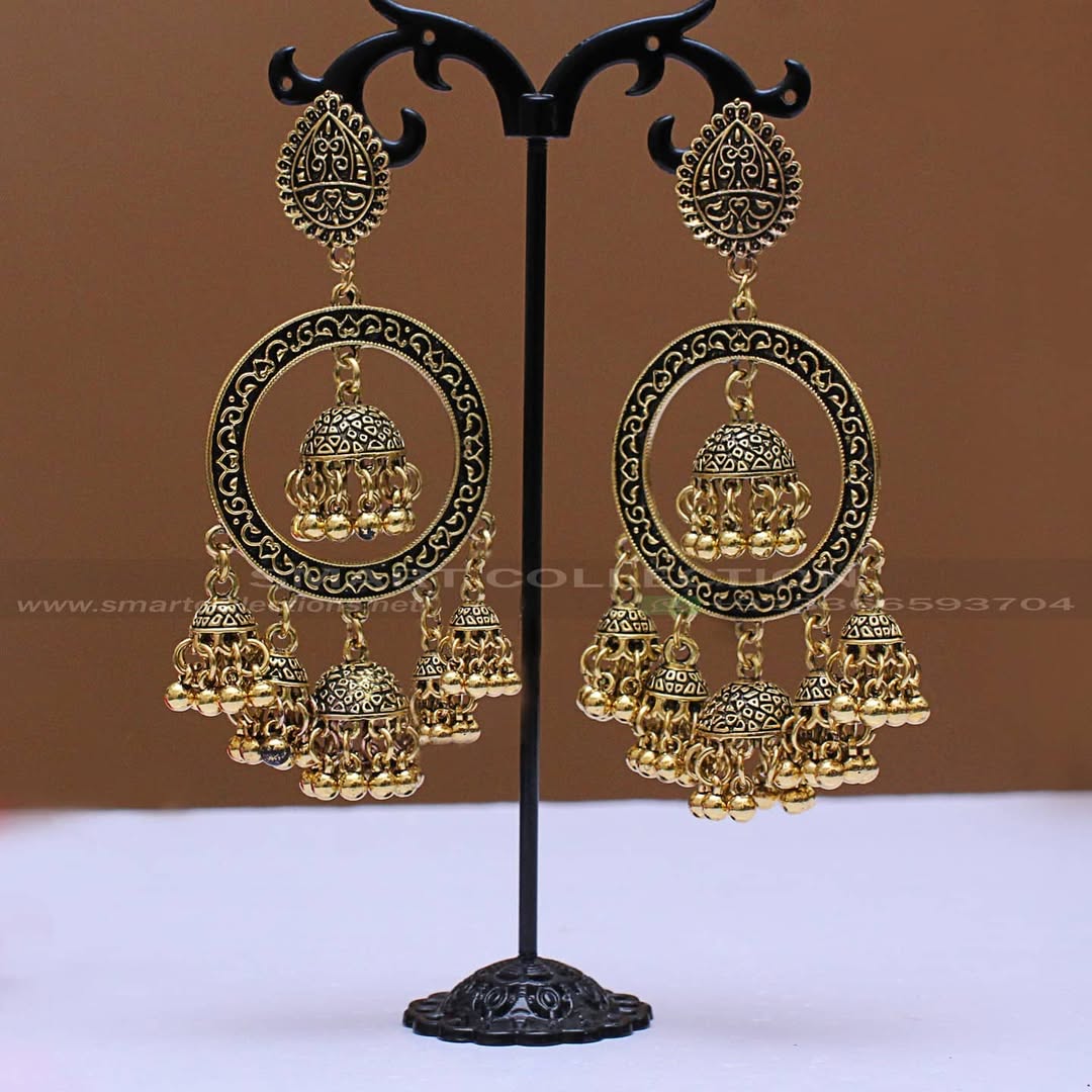 Anituqe Hoop Jhumki