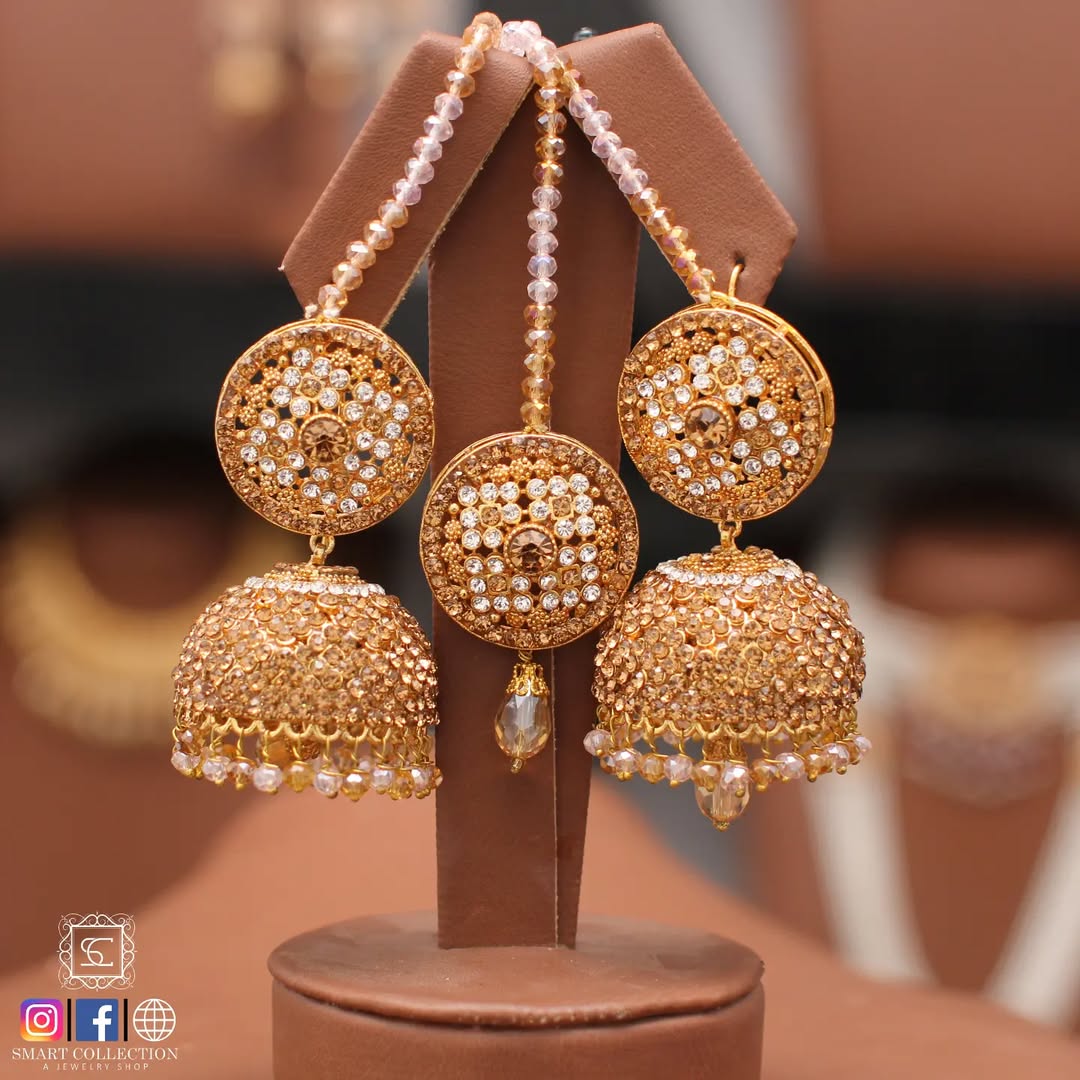 Golden Jhumki Teeka