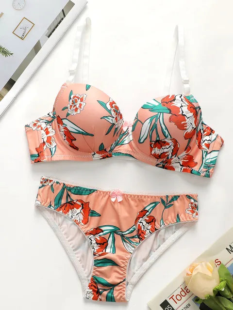 Floral Print Padded Bra and Panty Set