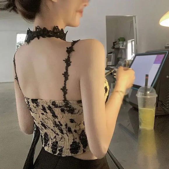 Saxy Floral Padded Crop Top