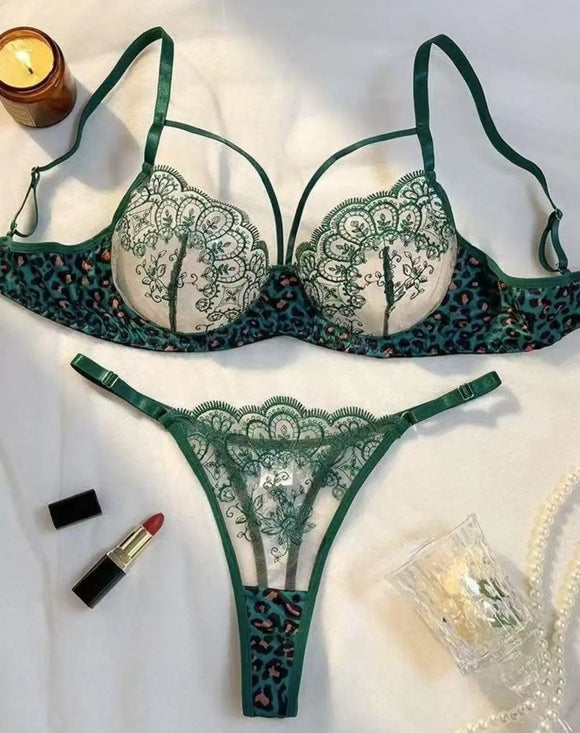 Wild bloom Panthera Lace Set