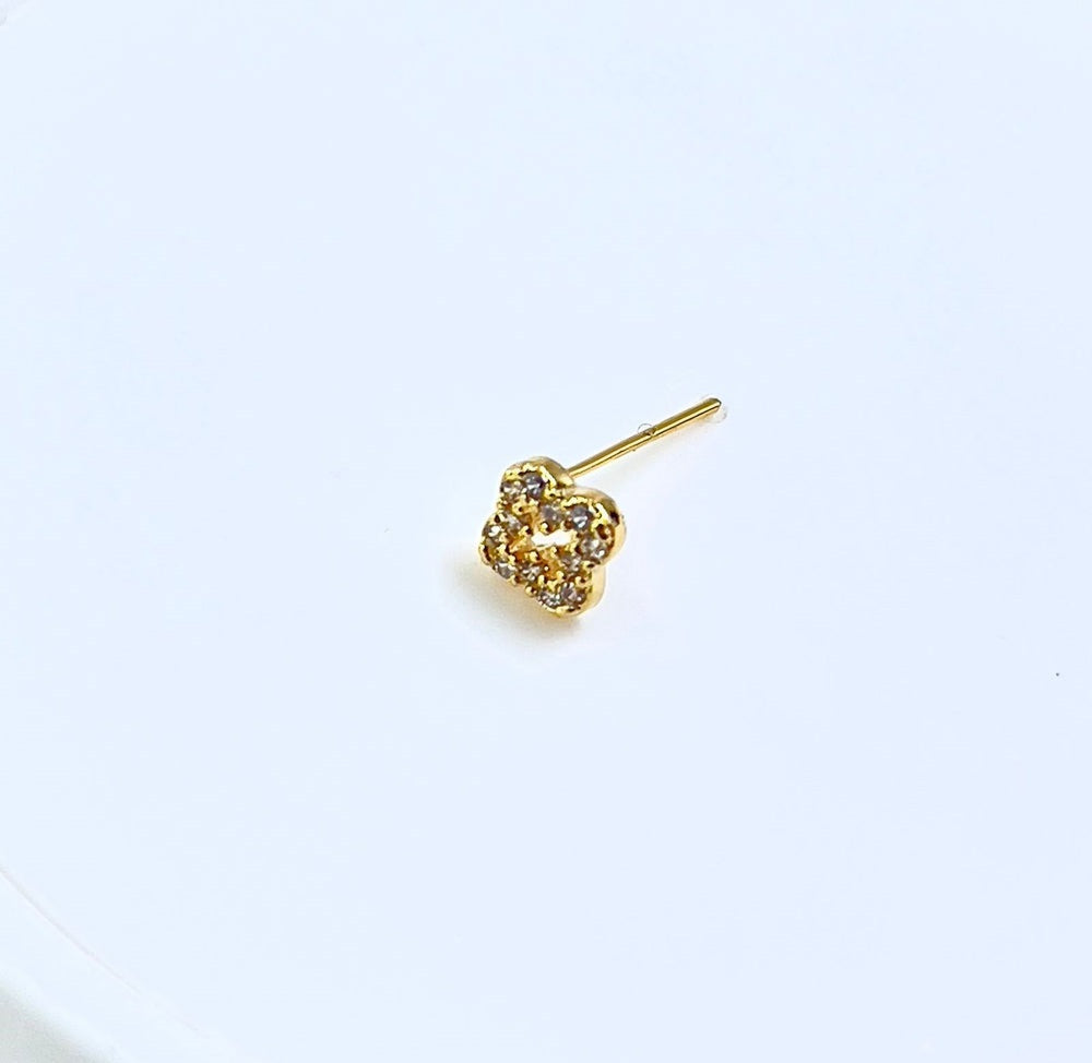 Golden Nose pin - 0