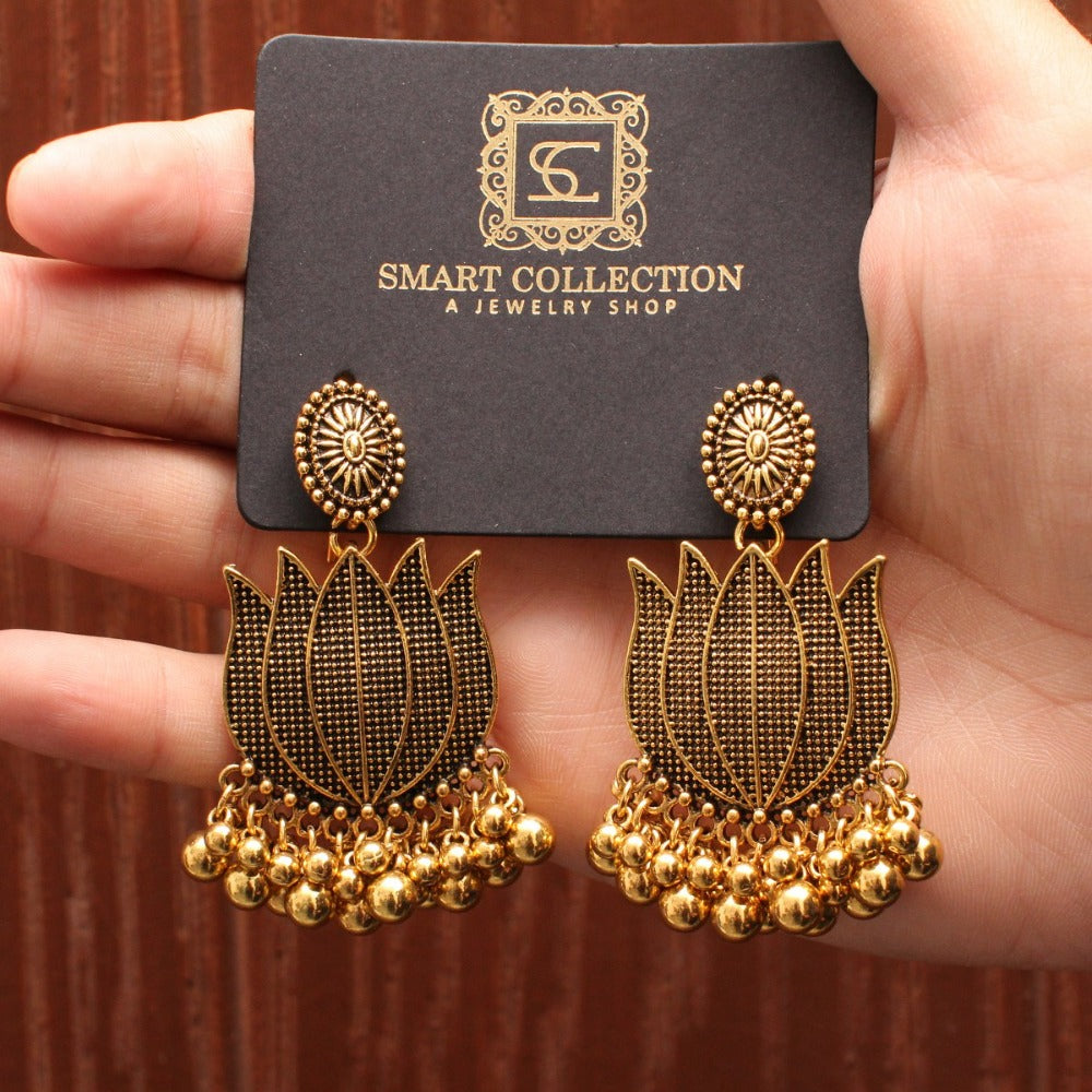 Statement Earstuds Earrings