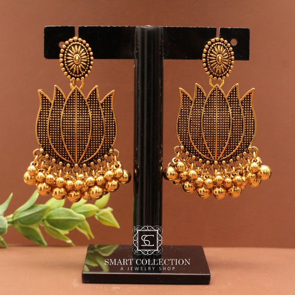 Statement Earstuds Earrings